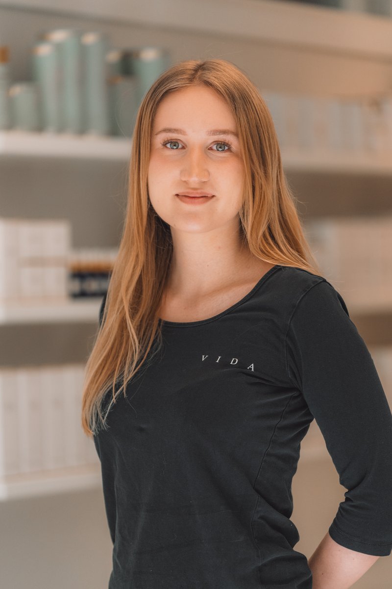 Lisa, kosmetiker hos VIDA